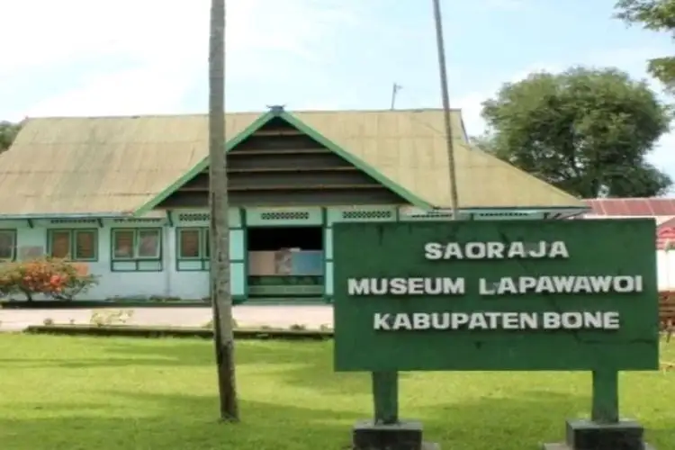 Museum_Lapawawoi.width-800.format-webp